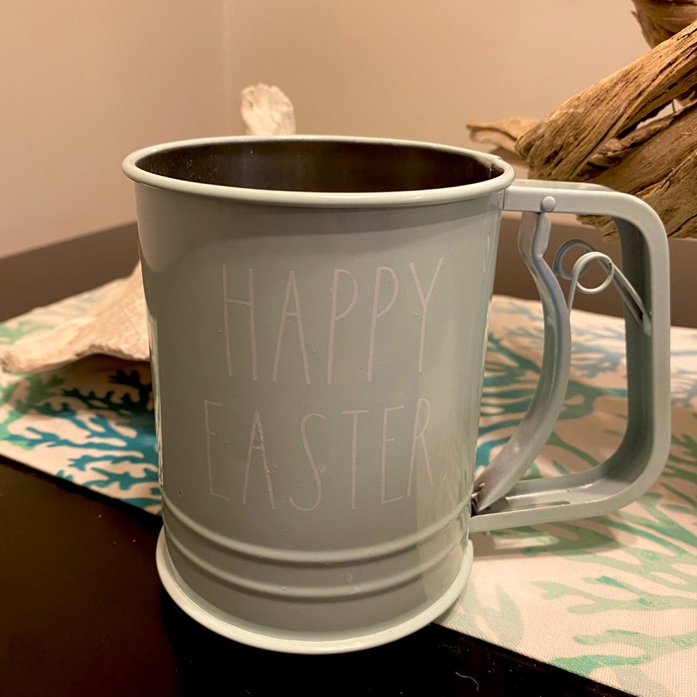 Rae Dunn robins egg blue flour sifter